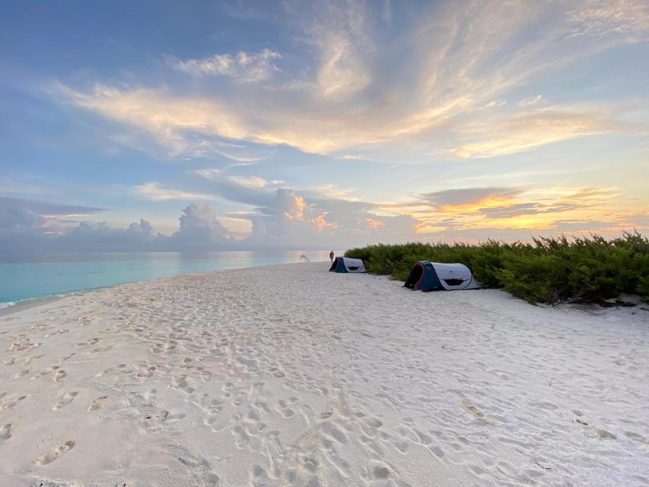 Asia Inn Maldives Hangnaameedhoo Exterior photo